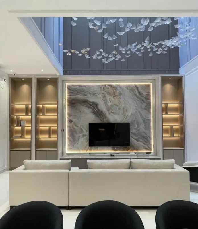 dijual rumah galaxy bumi permai 1 araya 1 surabaya