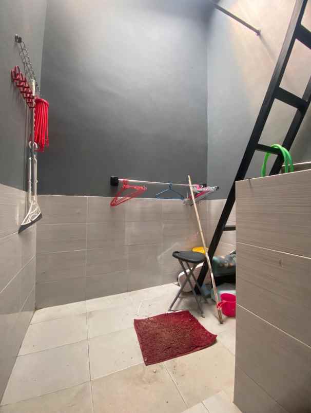 dijual rumah gandul cinere depok