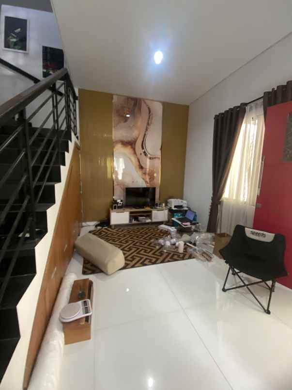 dijual rumah gandul cinere depok