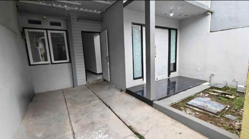 dijual rumah gayungan