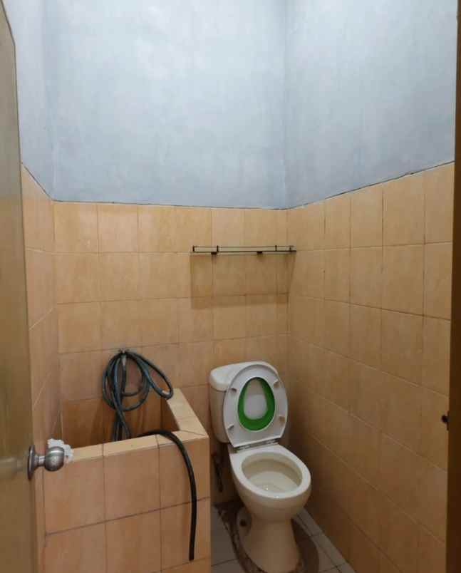 dijual rumah gayungan