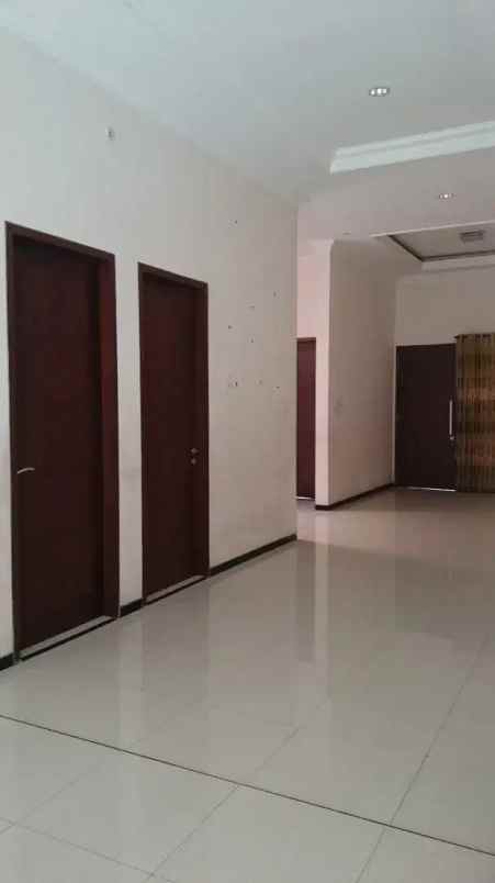 dijual rumah gayungsari barat surabaya
