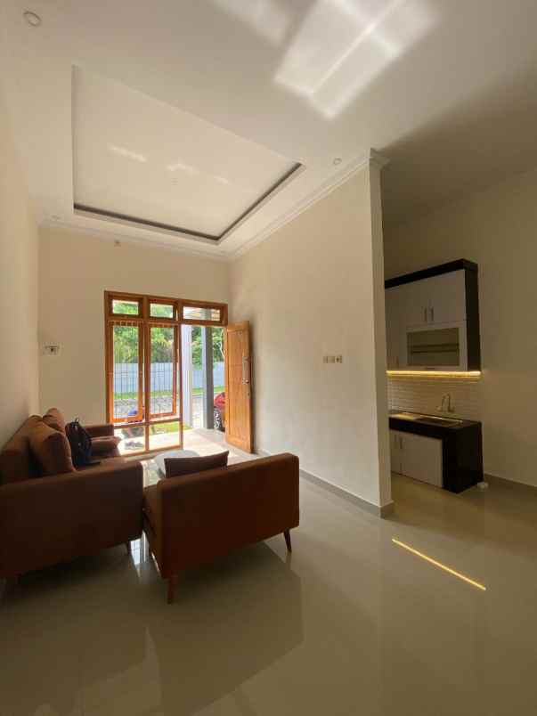 dijual rumah gotakan panjatan