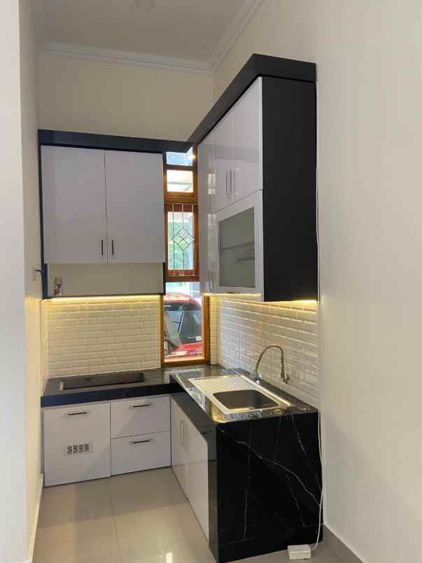 dijual rumah gotakan panjatan