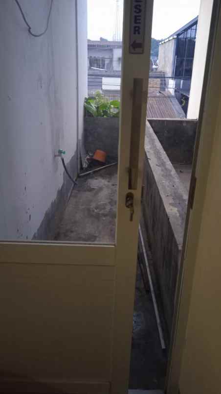 dijual rumah griya bukit jaya 2