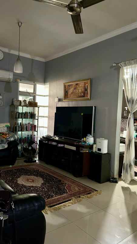 dijual rumah hook sakura regency jatiasih bekasi