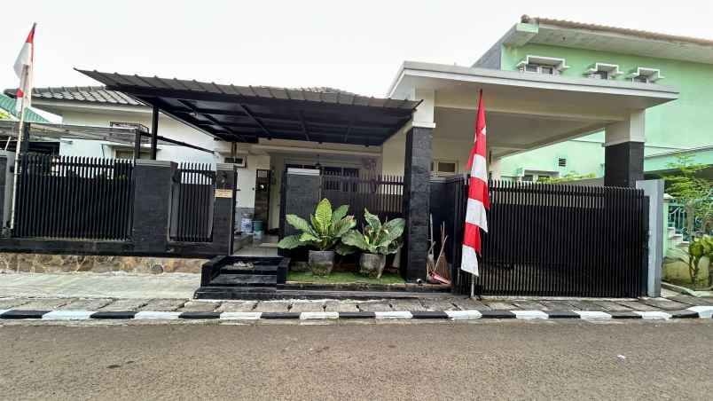 dijual rumah hook sakura regency jatiasih bekasi