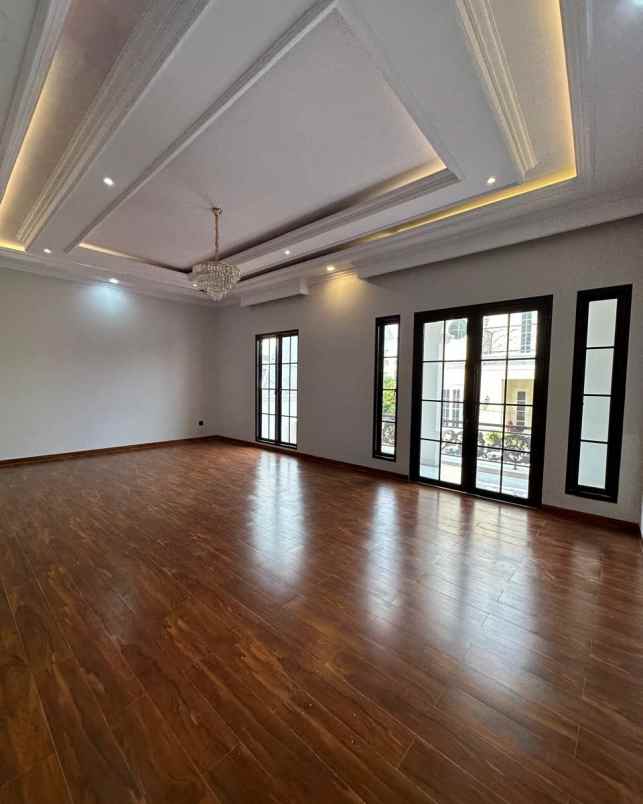 dijual rumah jagakarsa