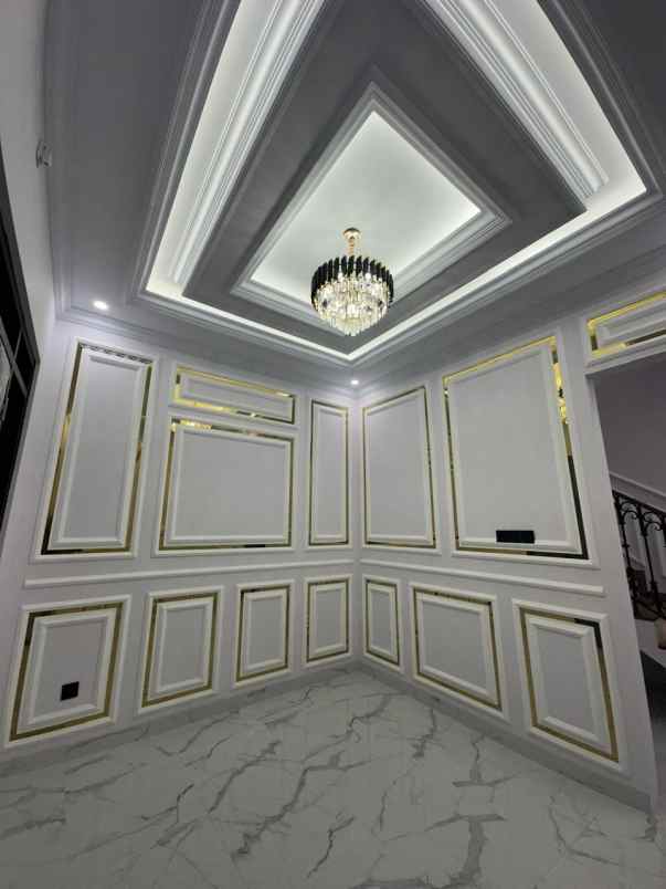 dijual rumah jagakarsa jakarta selatan