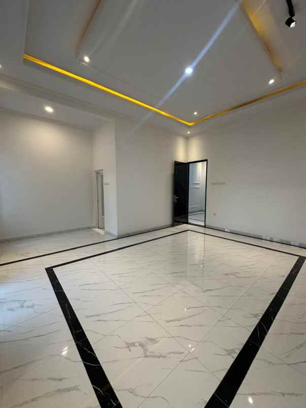 dijual rumah jagakarsa jakarta selatan