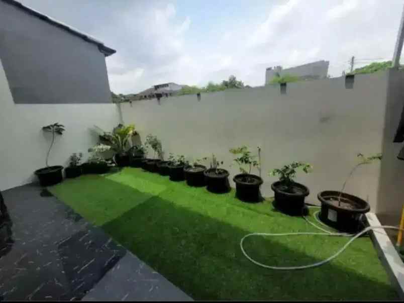 dijual rumah jakasampurna
