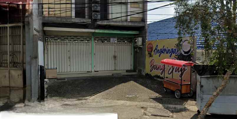 dijual rumah jalan raya diponegoro