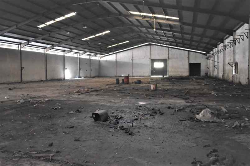 dijual rumah jalan raya kaliabang