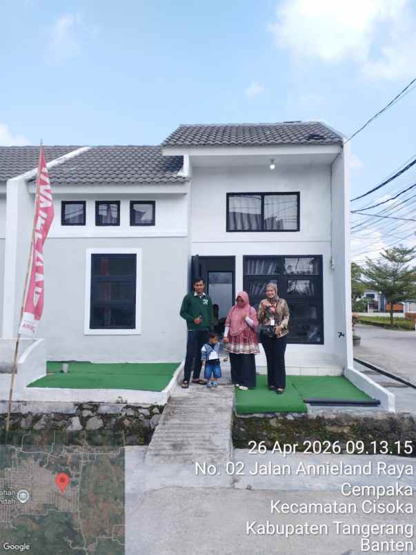 dijual rumah jalan raya megu cisoka