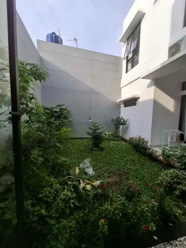 dijual rumah jatiasih bekasi