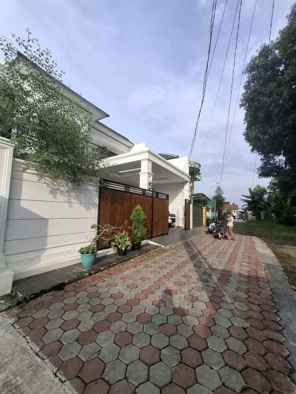 dijual rumah jatiasih bekasi