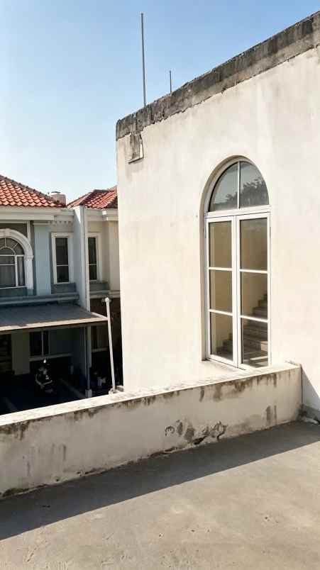 dijual rumah jgc cakung