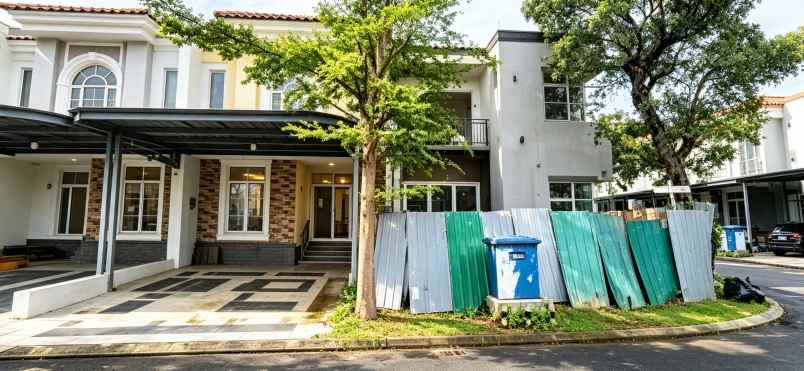 dijual rumah jgc cakung