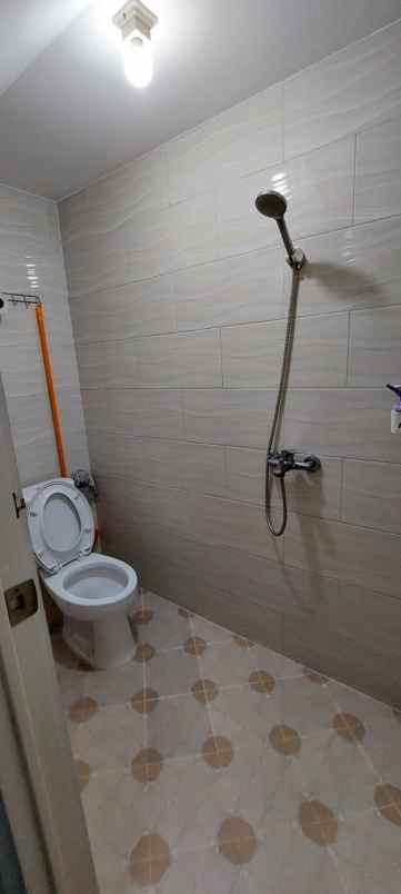 dijual rumah jl agung barat sunter
