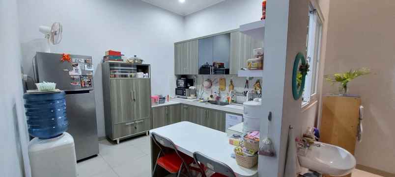 dijual rumah jl agung barat sunter