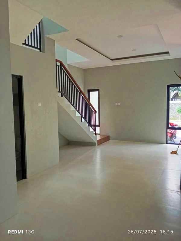 dijual rumah jl amartha wedomartani