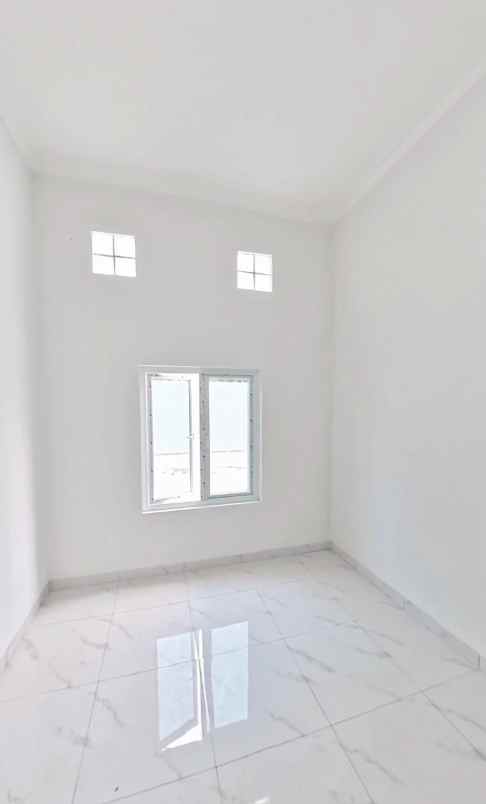 dijual rumah jl bejo citraland gama
