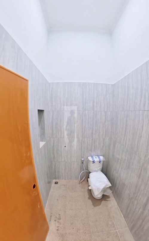 dijual rumah jl bejo citraland gama