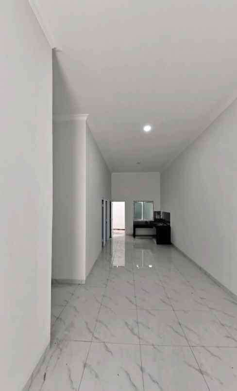 dijual rumah jl bejo citraland gama