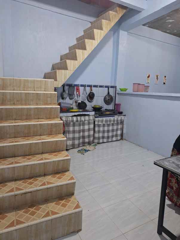dijual rumah jl bukit barisan