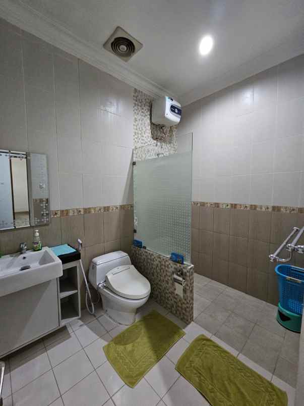 dijual rumah jl bulak klender duren