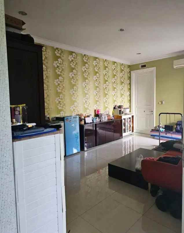 dijual rumah jl cakra wijaya cipinang