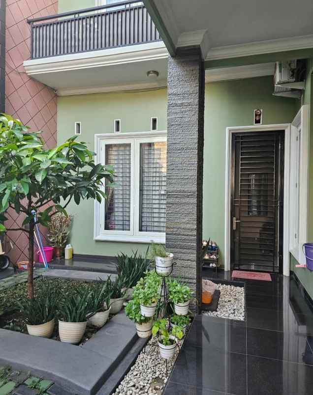 dijual rumah jl cakra wijaya cipinang