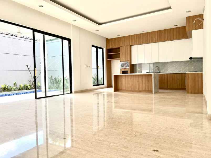 dijual rumah jl cilandak tengah jakarta selatan