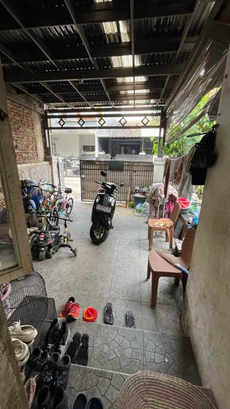 dijual rumah jl ciloa padalarang