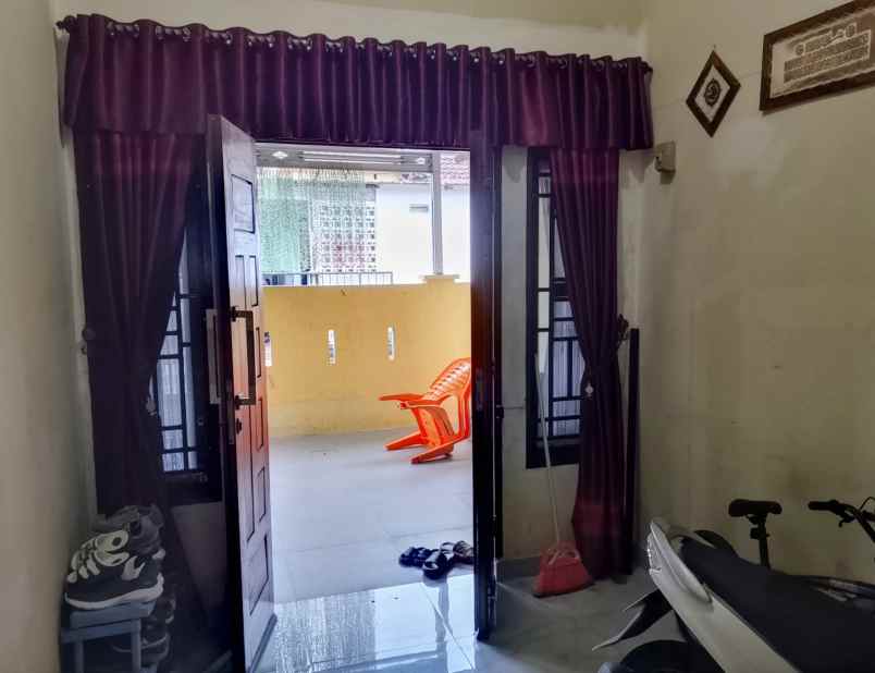 dijual rumah jl cipta karya