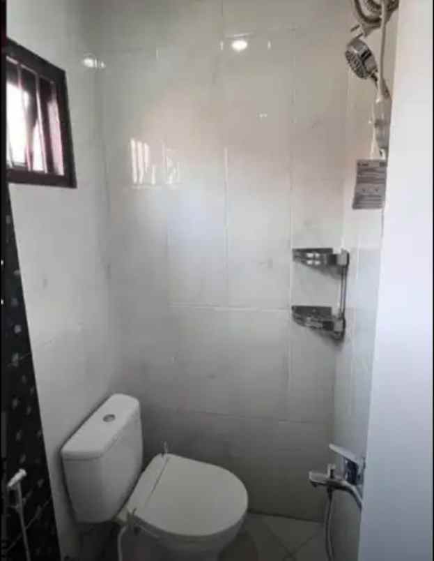 dijual rumah jl ikan rawamangun jakarta