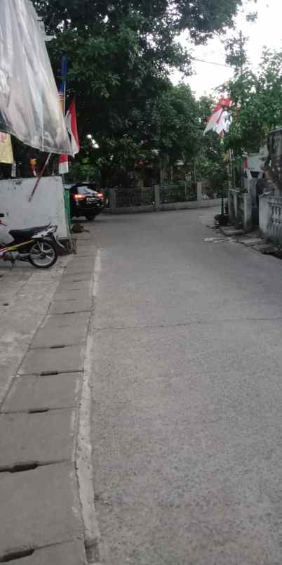 dijual rumah jl karya bakti tanah baru