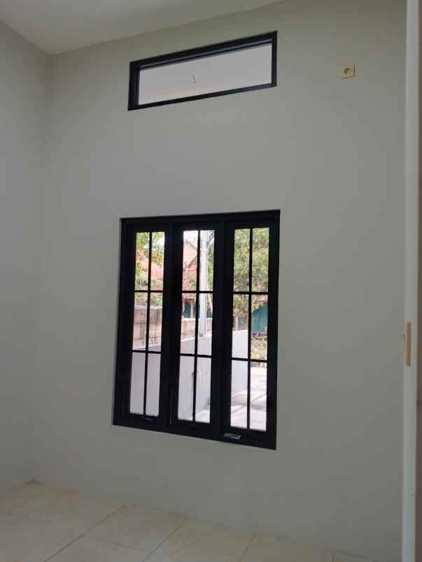 dijual rumah jl kayon 1 batursari