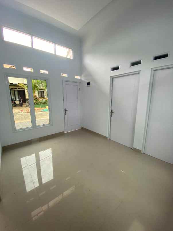 dijual rumah jl kemang 1 belakang waterpark