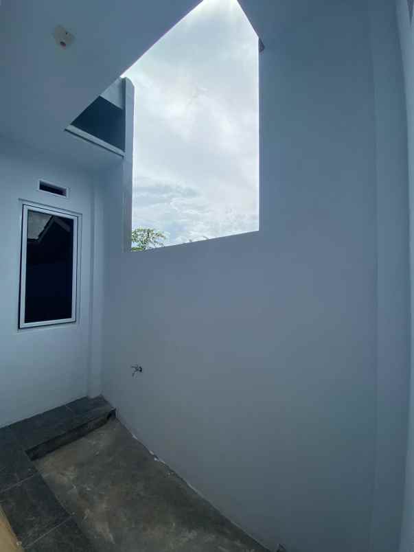 dijual rumah jl kemang 1 belakang waterpark