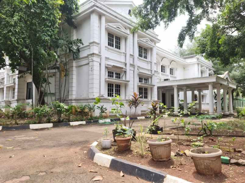 dijual rumah jl kemang timur