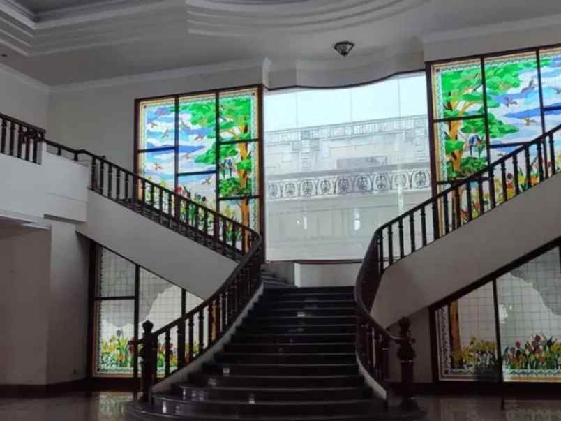 dijual rumah jl kertajaya indah gebang