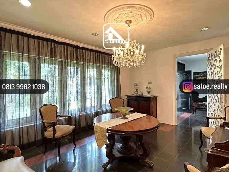 dijual rumah jl ki mangunsarkoro