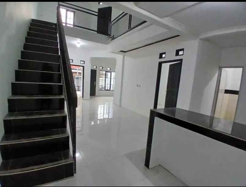 dijual rumah jl mekar indah cibiru