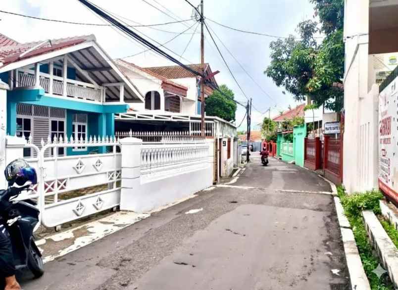 dijual rumah jl neglasari ah nasution