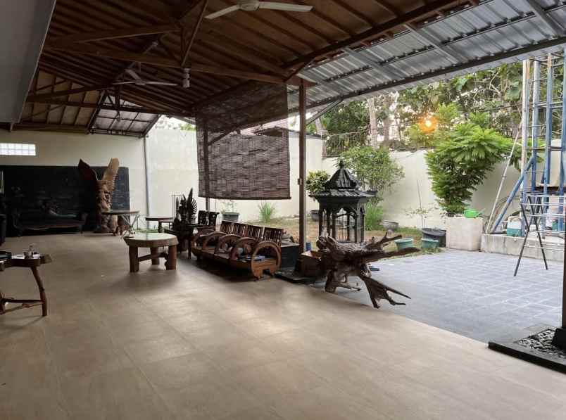 dijual rumah jl palagan tentara pelajar