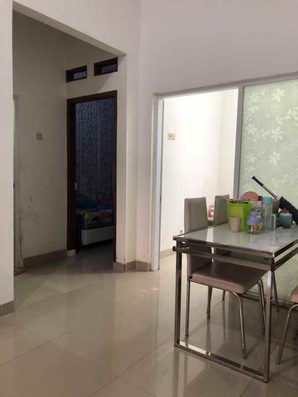 dijual rumah jl pasir putih