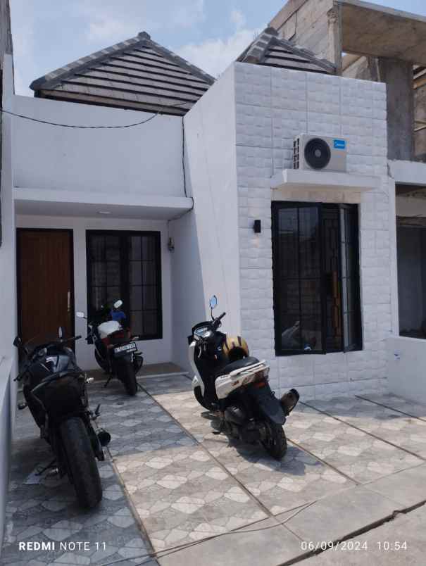 dijual rumah jl pondok kelapa duren