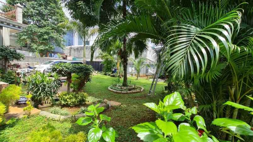 dijual rumah jl praja kebayoran lama jakarta selatab