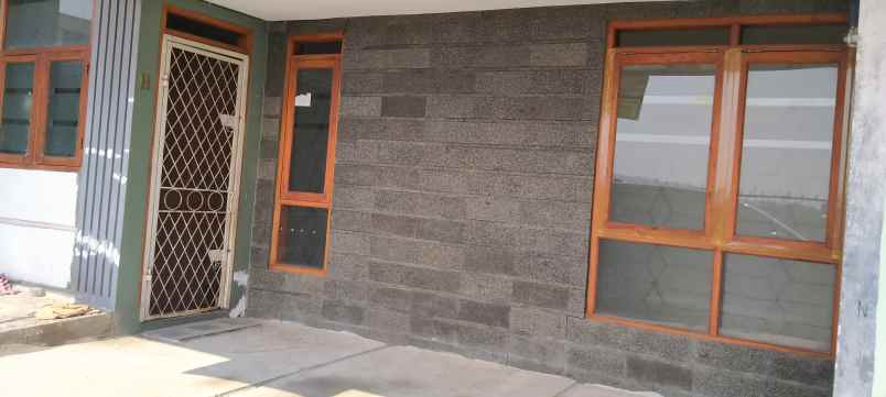 dijual rumah jl sangkuriang dekat alun alun
